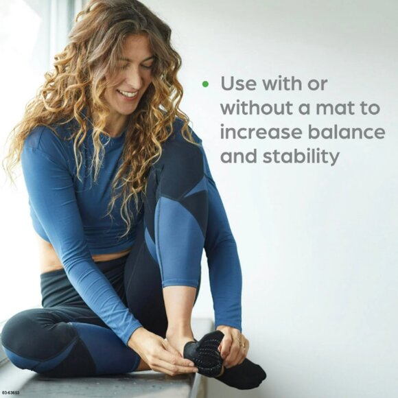 Gaiam Grippy Yoga Barre Socks, 2 Pack, Multicolor, M/L - Picture 4 of 5